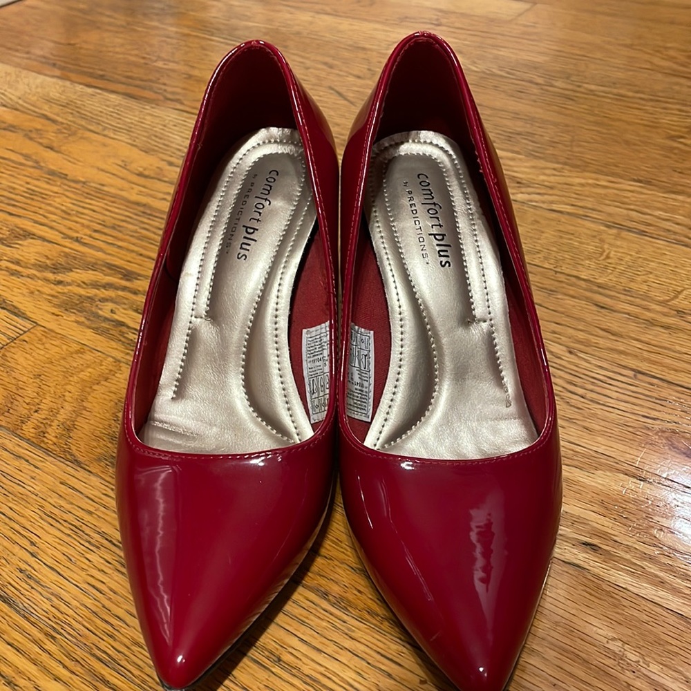 Comfort Plus - Red Pointed Heel